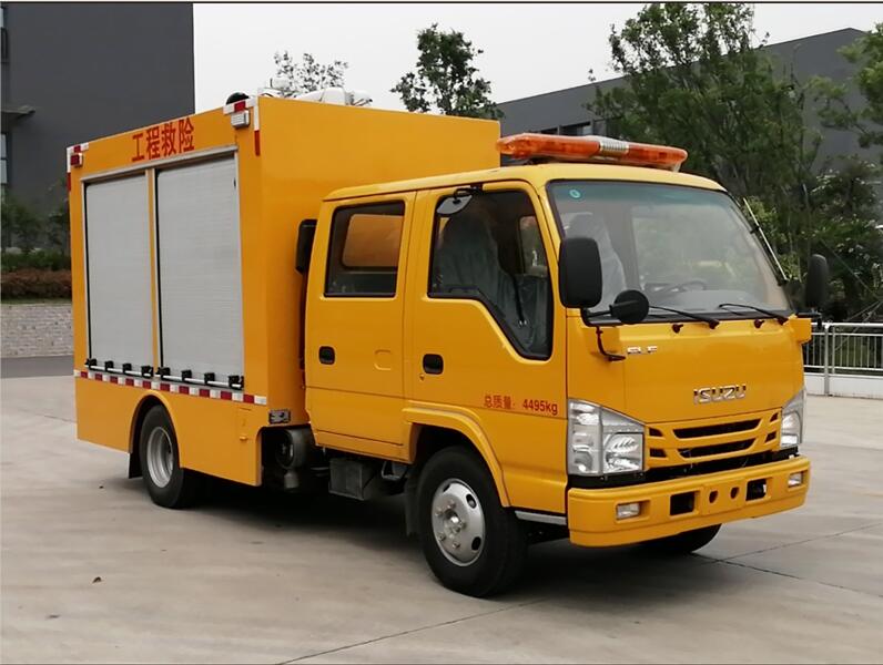 五十鈴雙排救險(xiǎn)設(shè)備車